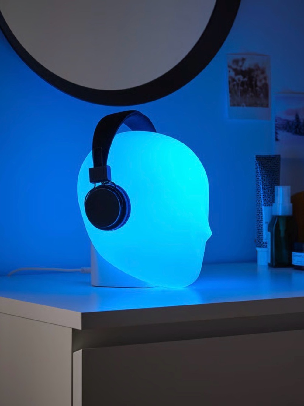 ISKÄRNA LED table lamp, multicolor